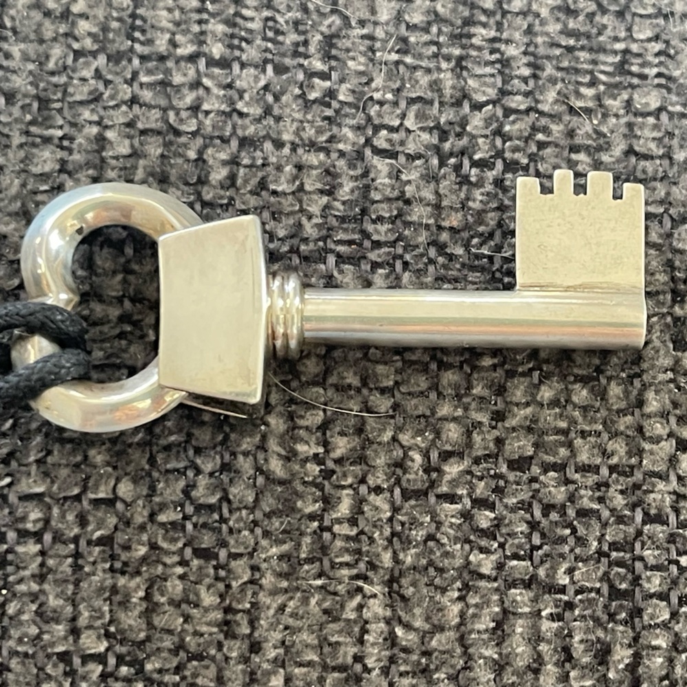 Vintage sterling silver Mexican key holder. Unique piece could also be engraved